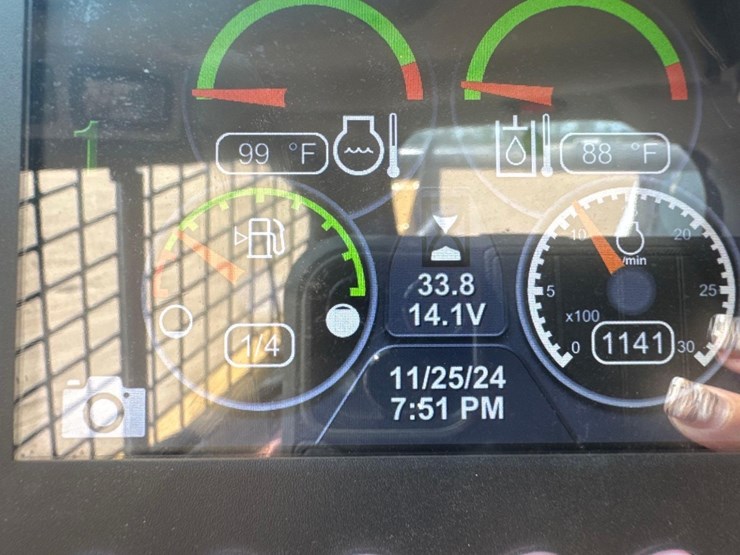 2023-caterpillar-259d3-image-34