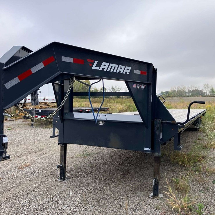 Lamar 40' Gooseneck Trailer