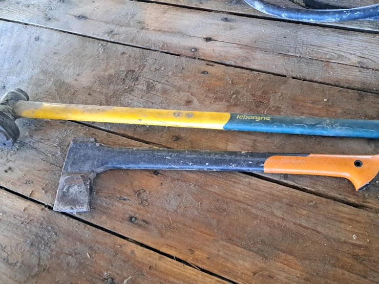 #108-•-crack-sealer-applicator-hammer-and-axe-image-1