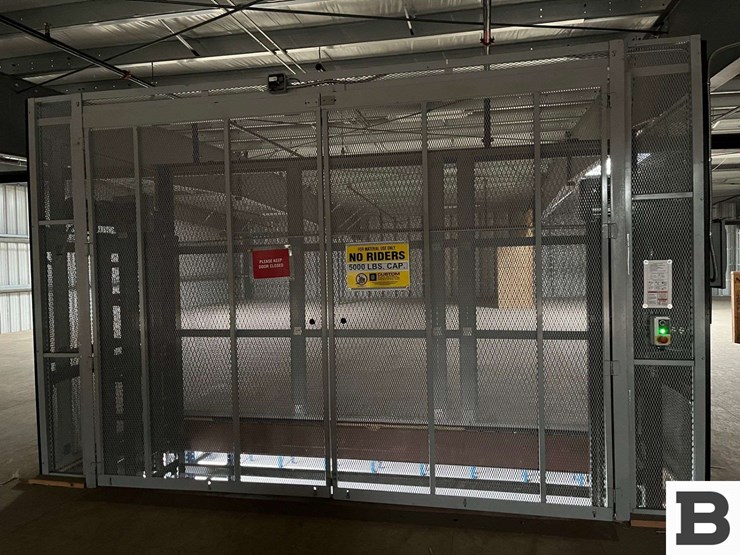 custom-industrial-products-freight-elevator---pullman,-wa-image-2