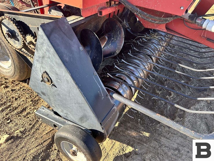 case-ih-8555-image-28