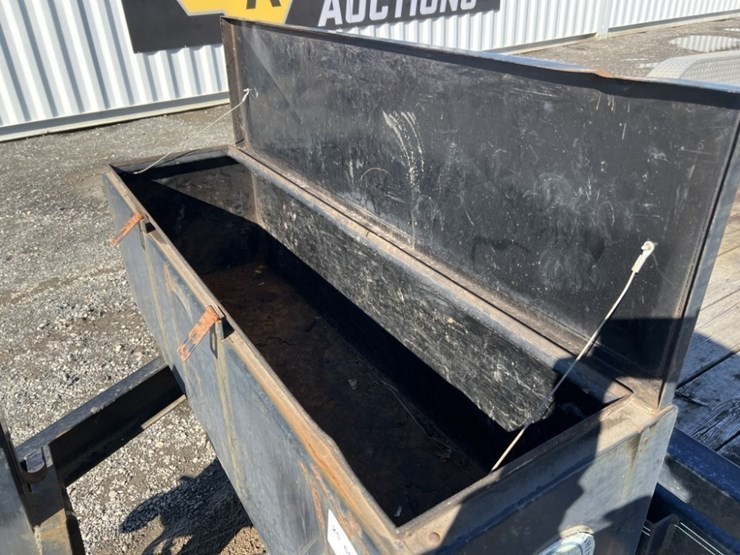 2008-pj-trailers-ch202-t/a-equipment-trailer-image-19