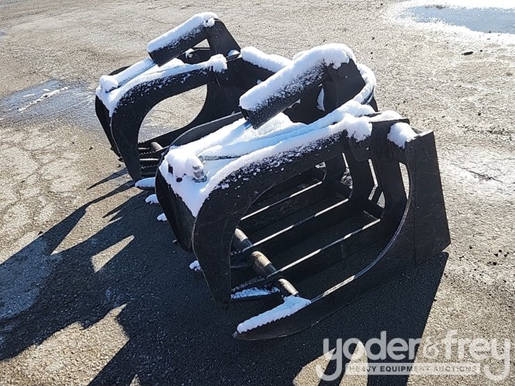 grapple-to-suit-skidsteer-image-4