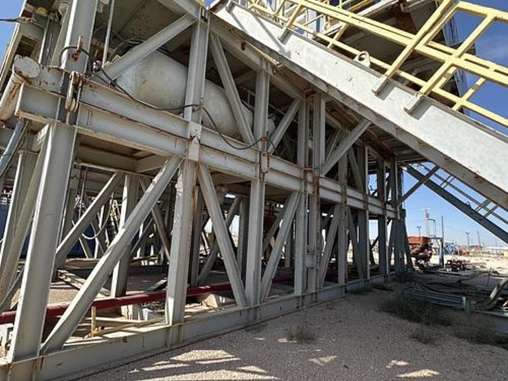 2011-caterpillar-3512-image-15