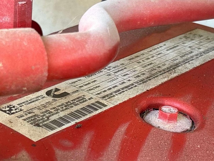 2012-freightliner-m2-106-image-50