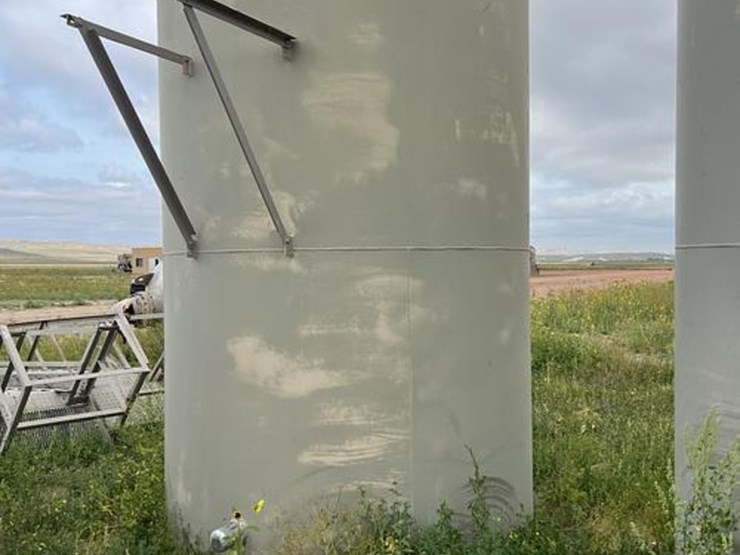100-bbl-production-tank-image-3