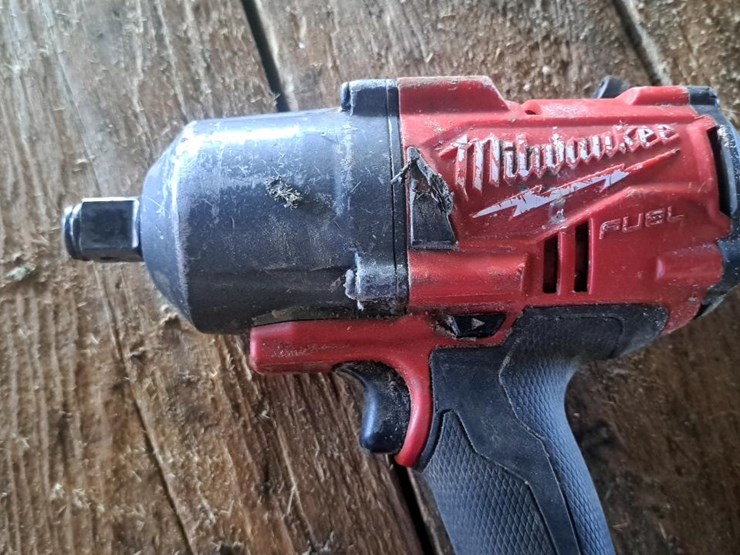 #100-•-milwaukee-m18-impact-image-4