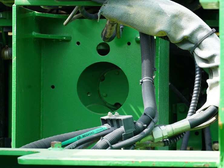 1997-john-deere-9400-image-42