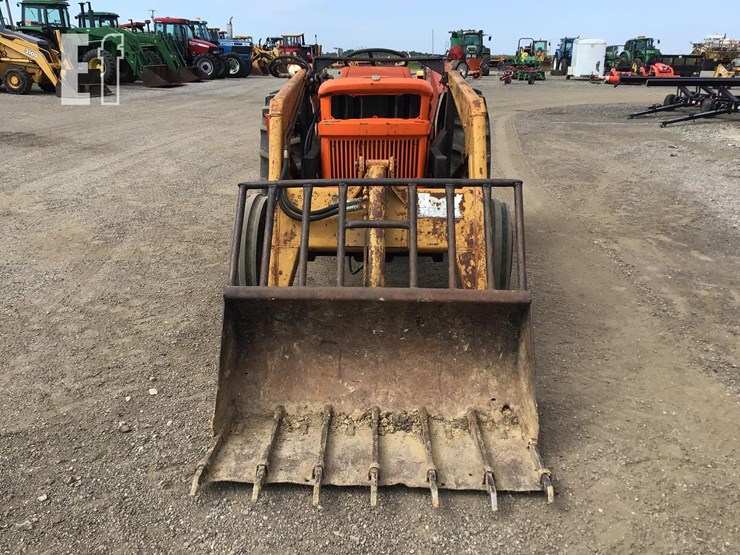 1976-allis-chalmers-5040-image-9