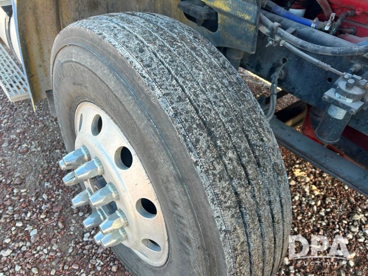 2004-international-9200i-image-33