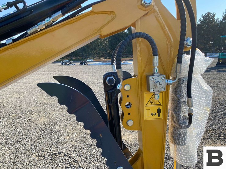 2025-cfg-industrial-qk18r-mini-excavator---eltopia,-wa-image-7