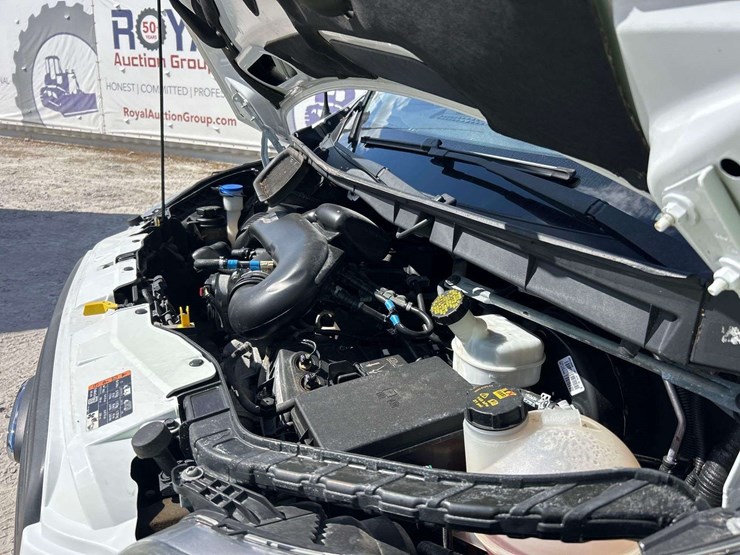 2017-ford-transit-image-8