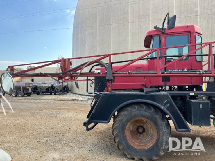 case-ih-646-image-18