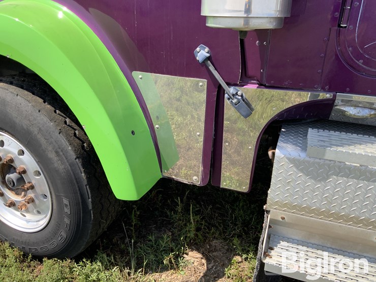 2002-caterpillar-c15-image-13