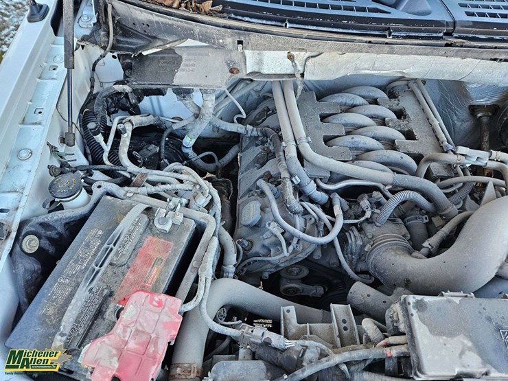 2011-ford-f150-image-17