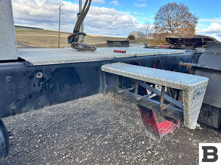 1999-kenworth-t800-image-39