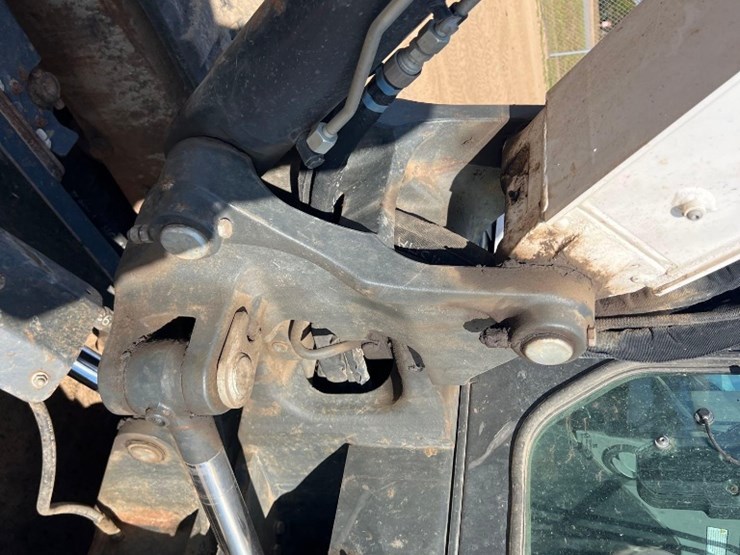 2024-bobcat-e60-image-29