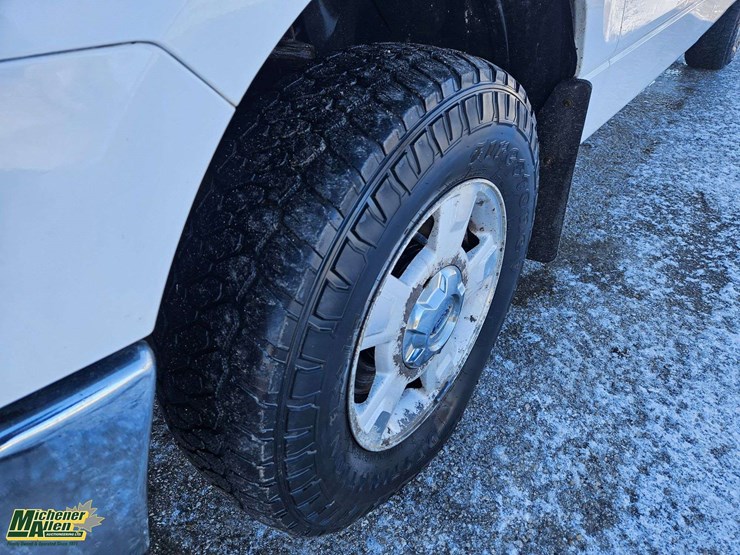 2011-ford-f150-image-11