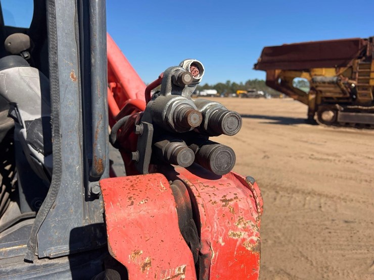 2019-kubota-svl95-2s-image-12