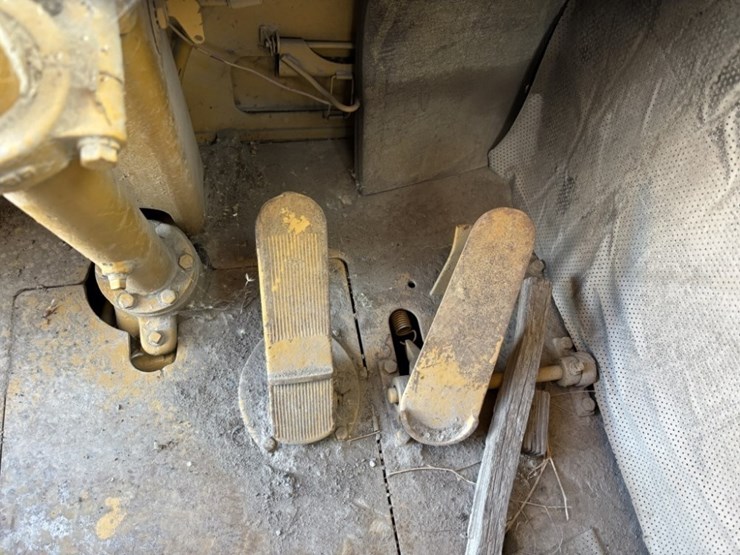 caterpillar-631b-image-31