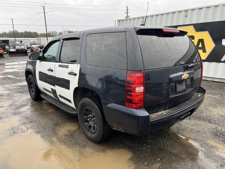 2014-chevrolet-tahoe-image-6