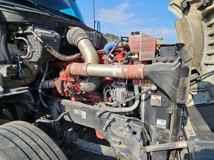 2019-kenworth-t880-image-5