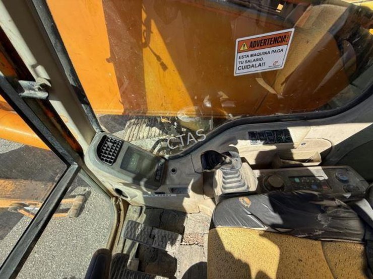 doosan-solar-225-lc-v-image-17