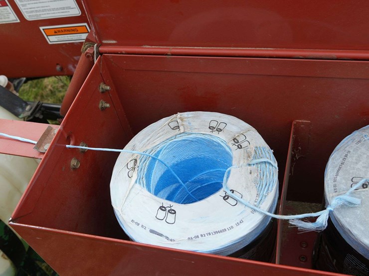 hesston-4590-image-13