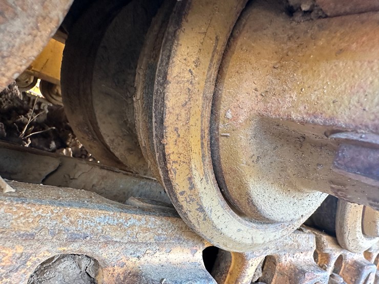 caterpillar-d5k2-image-10