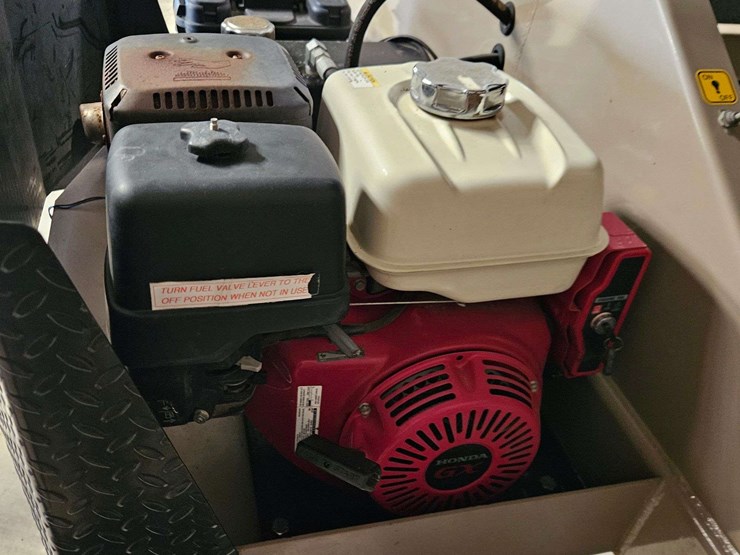 2012-j&m-375-image-12