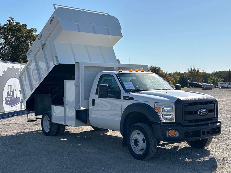 2012-ford-f550-image-4