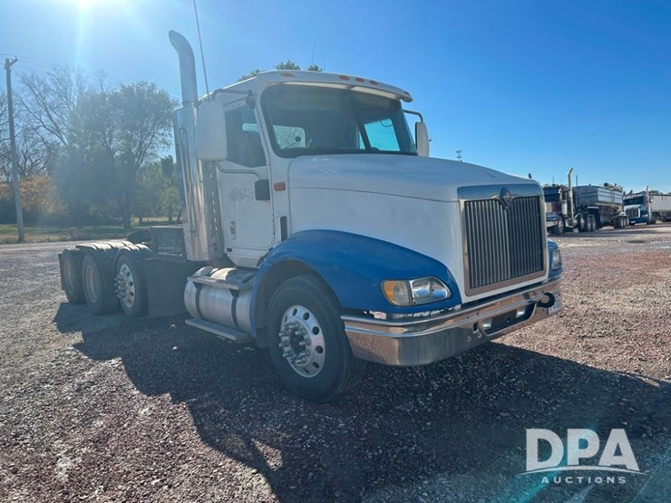 2004-international-9200i-image-10