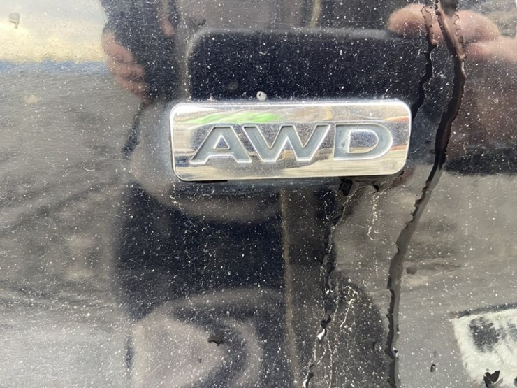 2017-ford-explorer-image-28