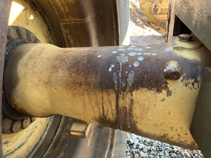 caterpillar-535b-image-37