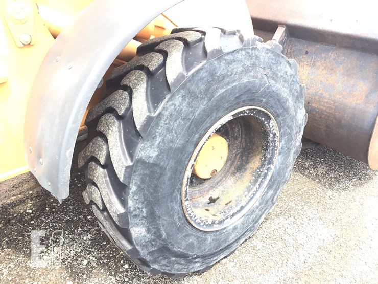 2002-case-321d-image-19