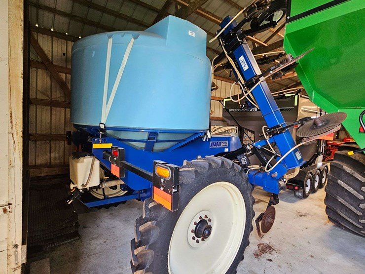 blue-jet-liquid-28-applicator-image-3