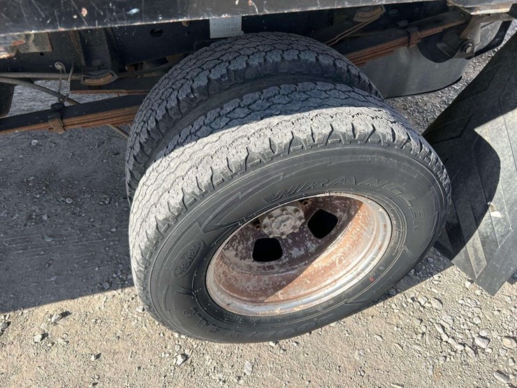 2009-dodge-ram-3500-image-22