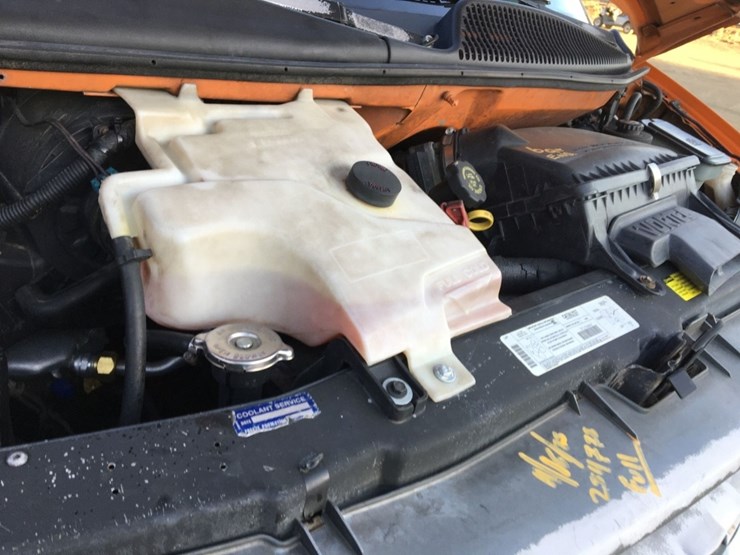 1999-chevrolet-express-3500-image-10