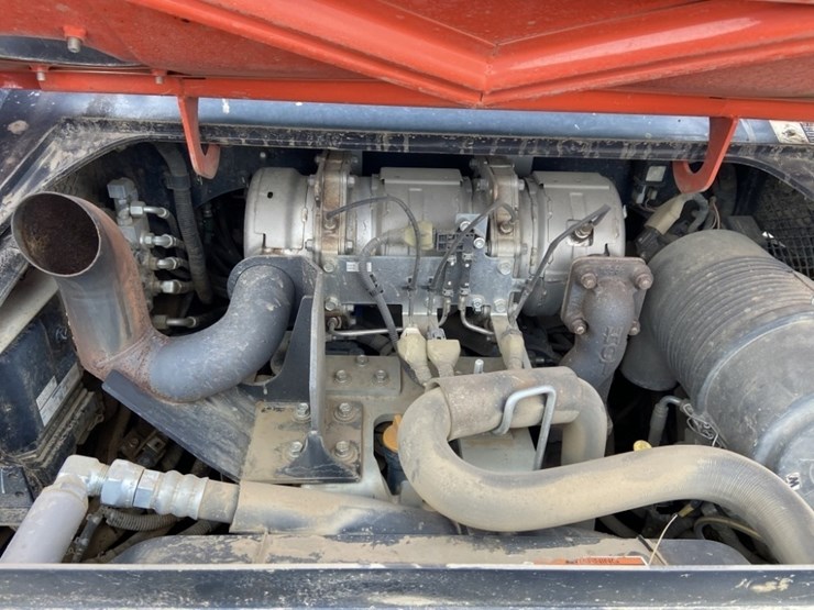 kubota-svl75-image-19