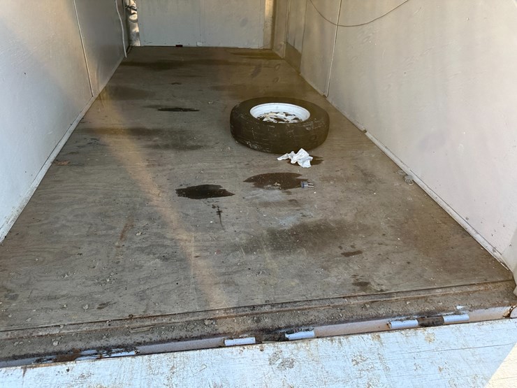 #32839-•-16'-t/a-enclosed-cargo-trailer-vin:-16hpb16244h122978-image-40