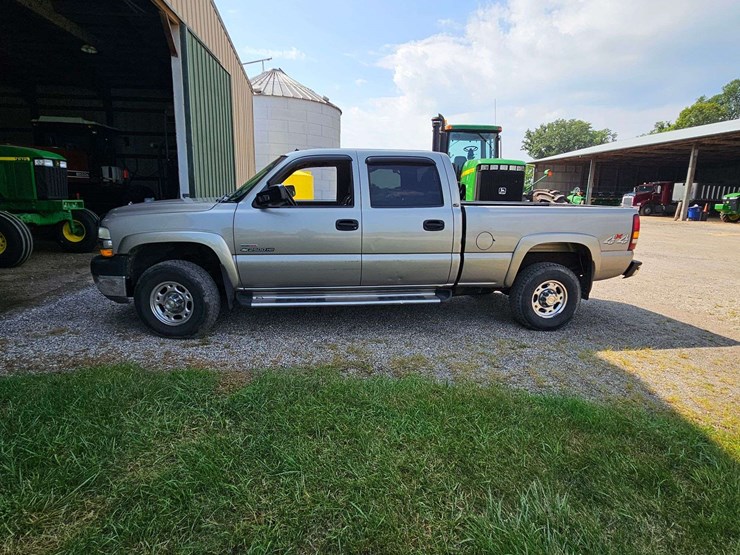 2002-chevrolet-2500hd-image-7