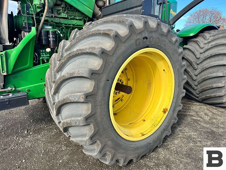 2014-john-deere-9460r-image-26