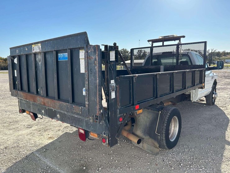 2009-dodge-ram-3500-image-4