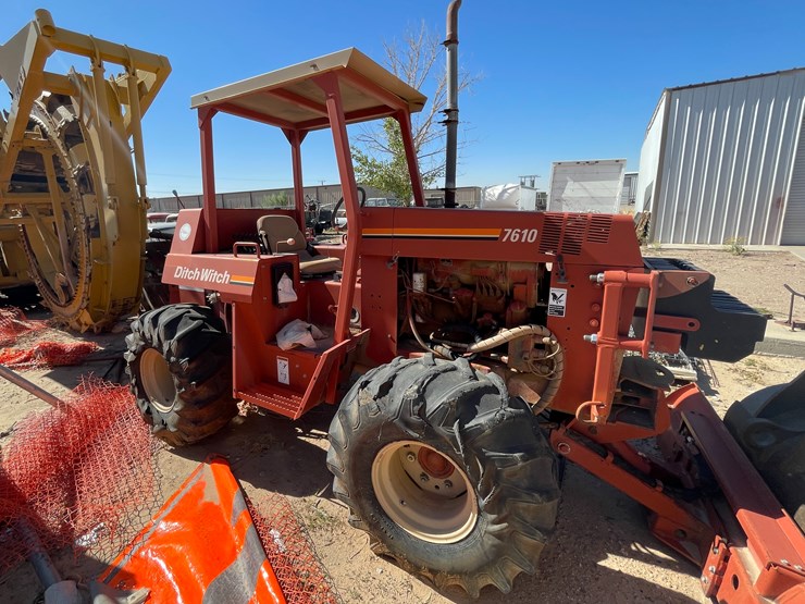 ditch-witch-7610-image-5