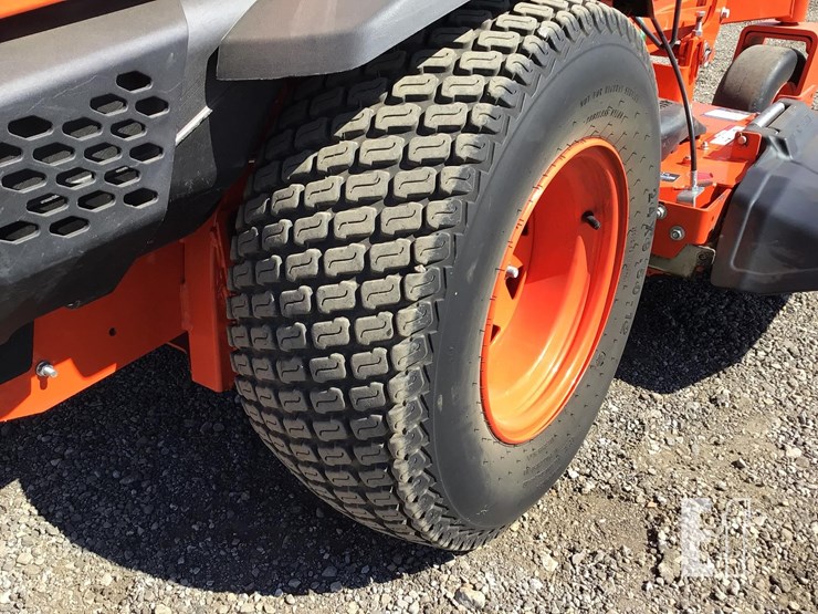 2021-kubota-z724x-image-14