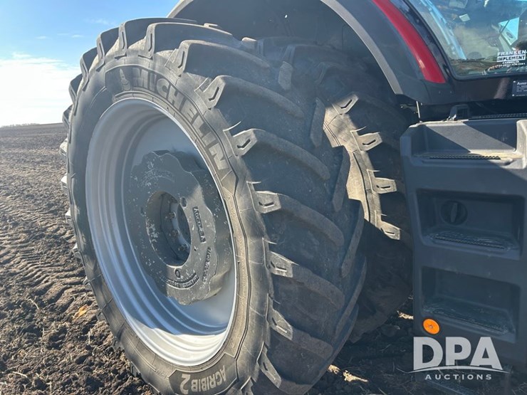 2020-massey-ferguson-8740s-image-28