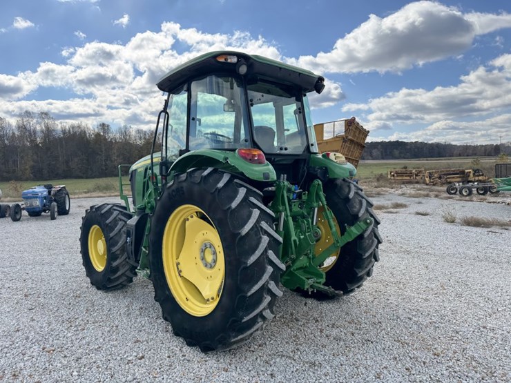 john-deere-6120e-image-8