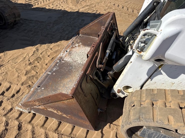 2021-bobcat-t66-image-24