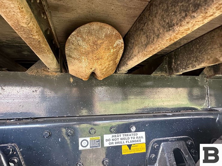 2000-peterbilt-grain-truck---lewiston,-id-image-58