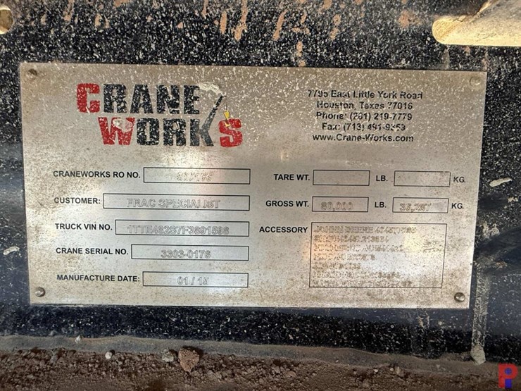 2015-john-deere-4045hf285-image-6